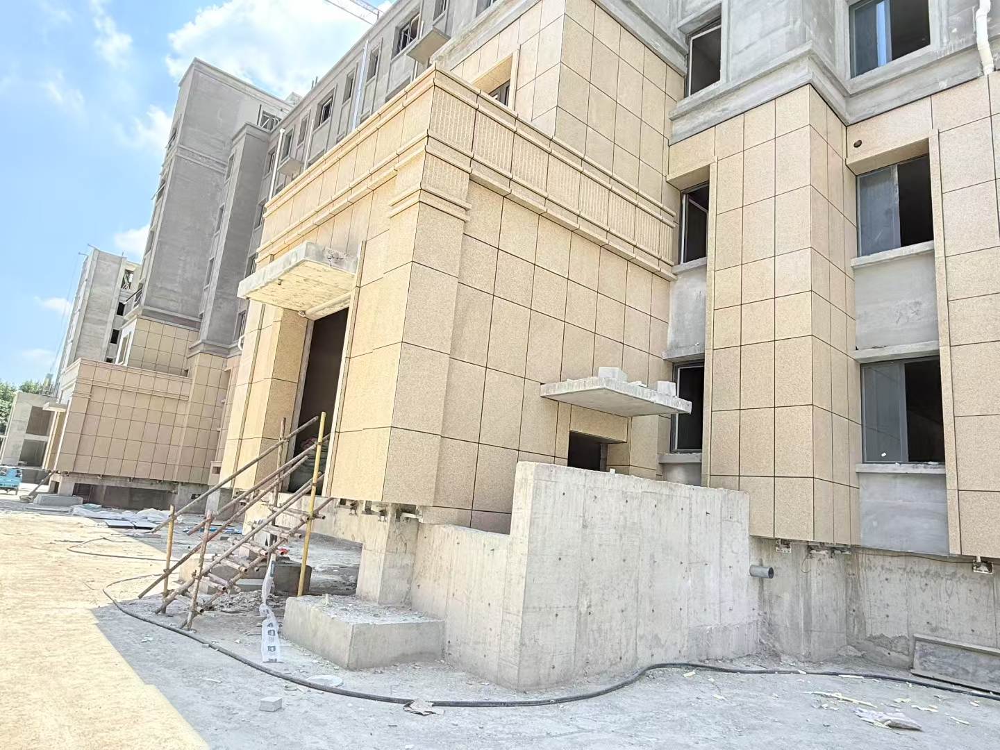 江西 黄金麻干挂，工地实拍