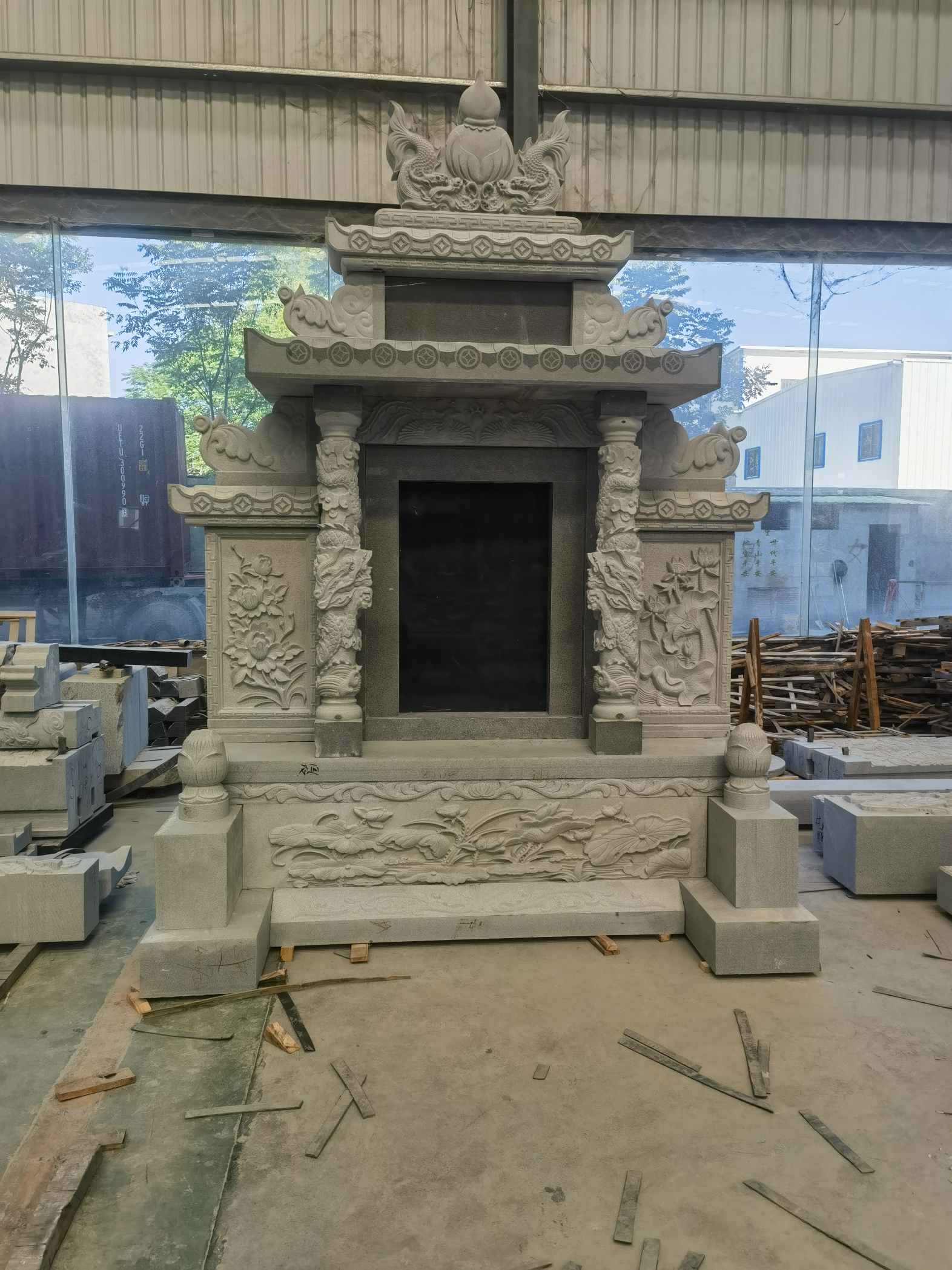 江西 芝麻灰高档墓碑、土墓，一套也支持定做