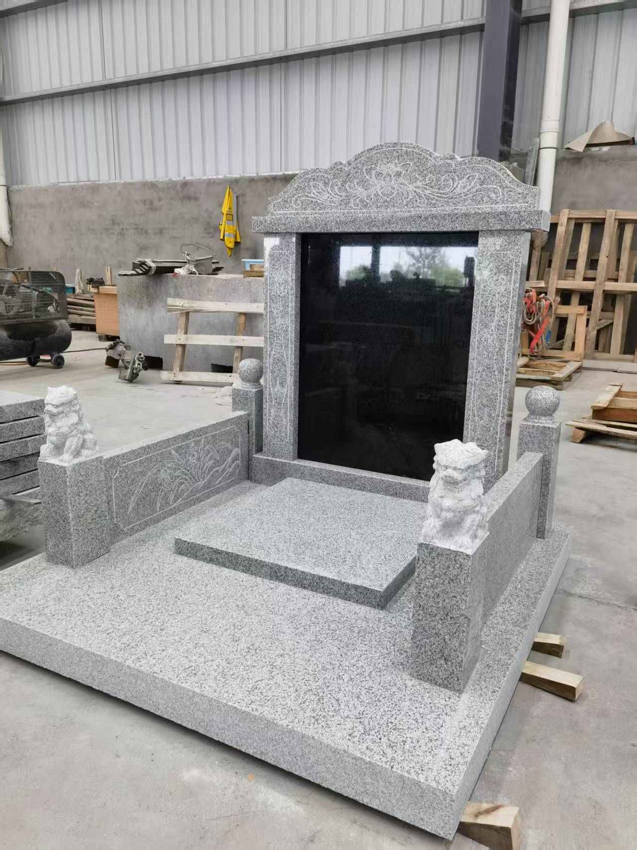 江西 芝麻白公墓、套墓