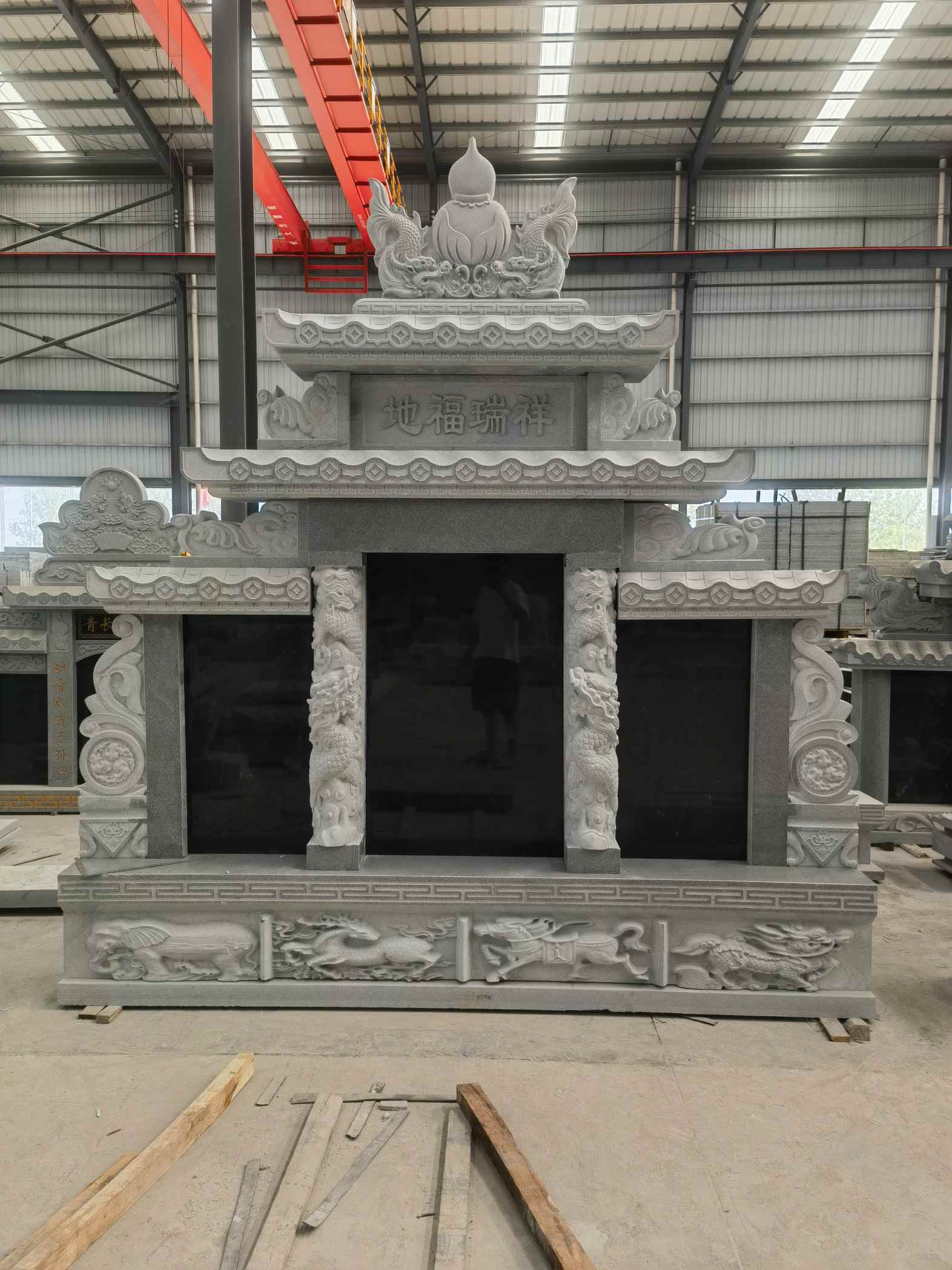 江西 芝麻灰高档墓碑、土墓，一套也支持定做