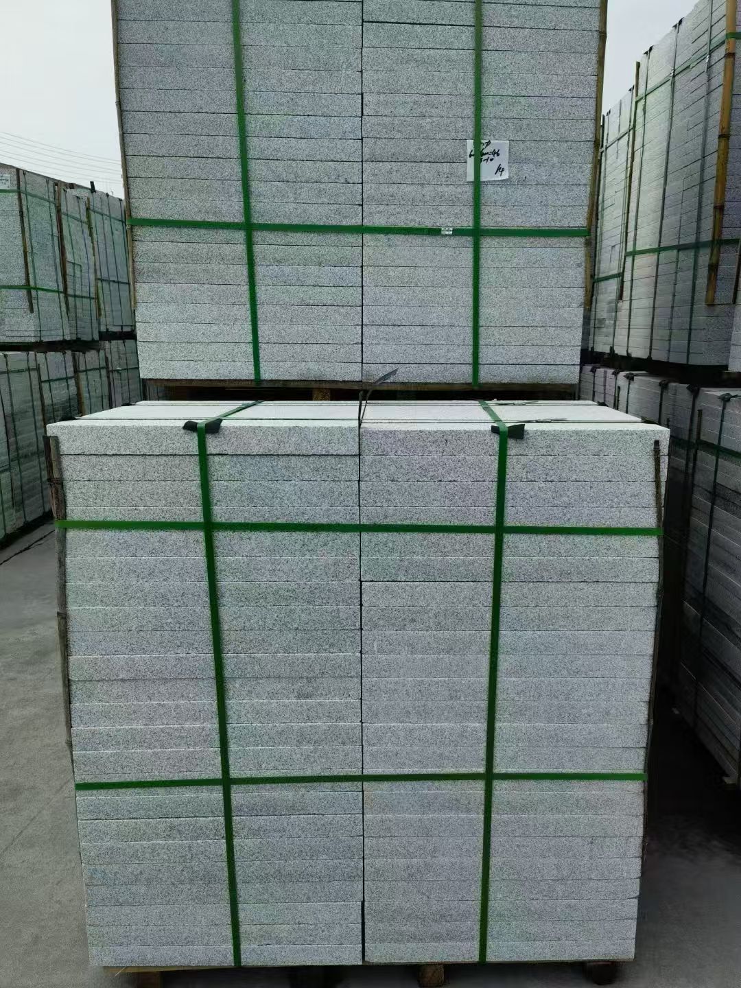 江西 火烧面地铺石，街道广场园林市政工程板，1.8~5.0厚均有现货