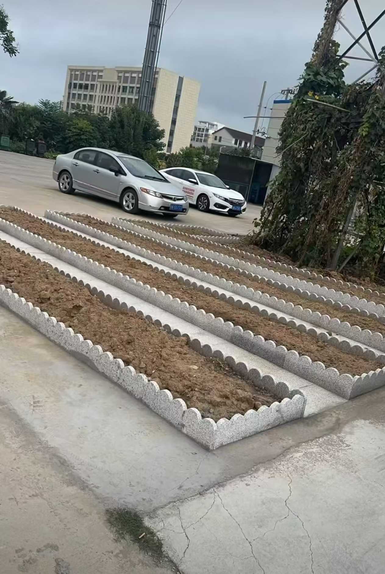 江西 花边石、花围石、花园石安装效果