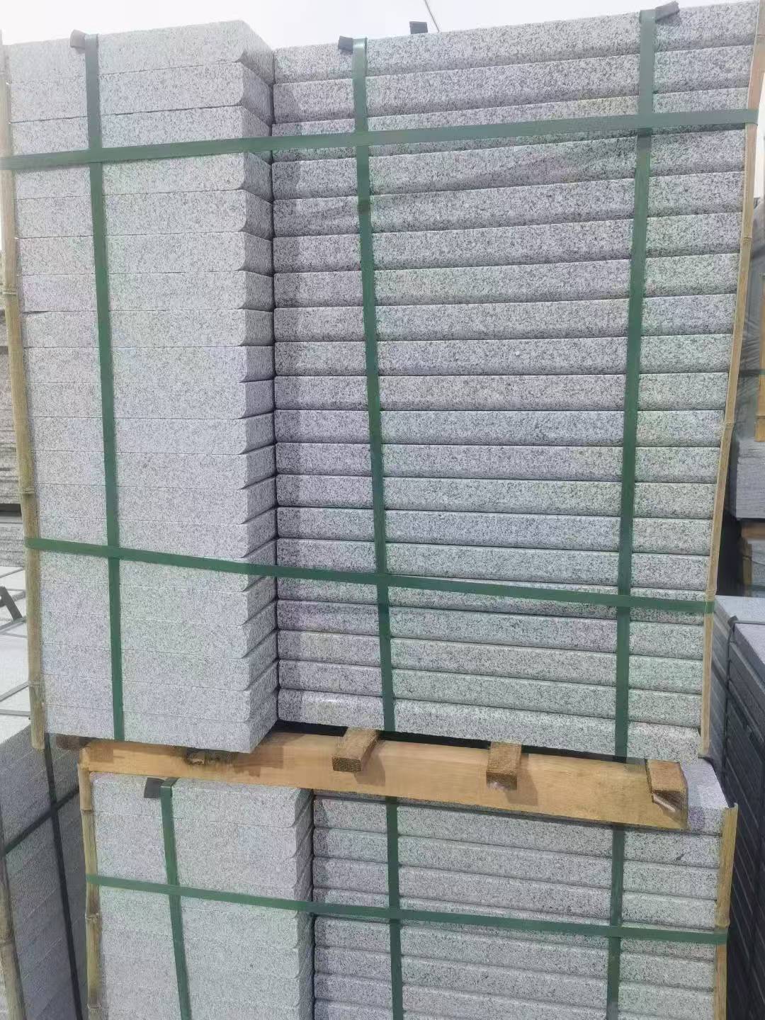 江西 5公分芝麻白，倒斜角，室外楼梯踏步